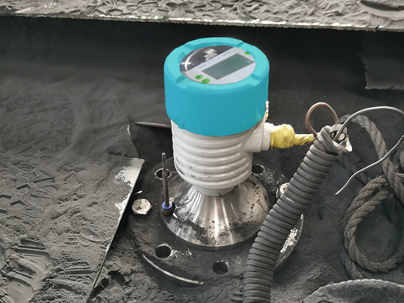 雷達(dá)液位計(jì)應(yīng)用于鈦粉液位測(cè)量